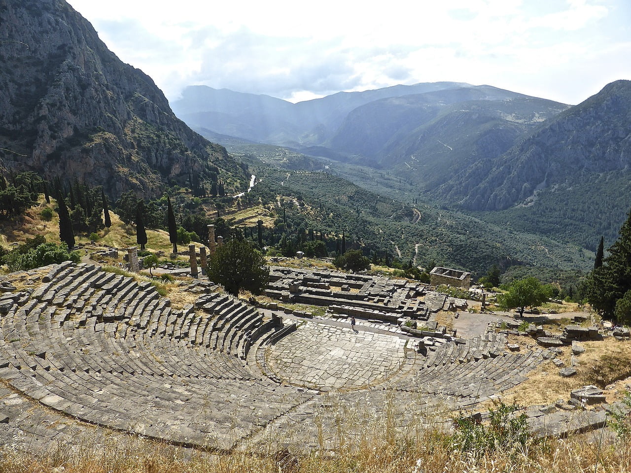 théâtre antique de Delphes
